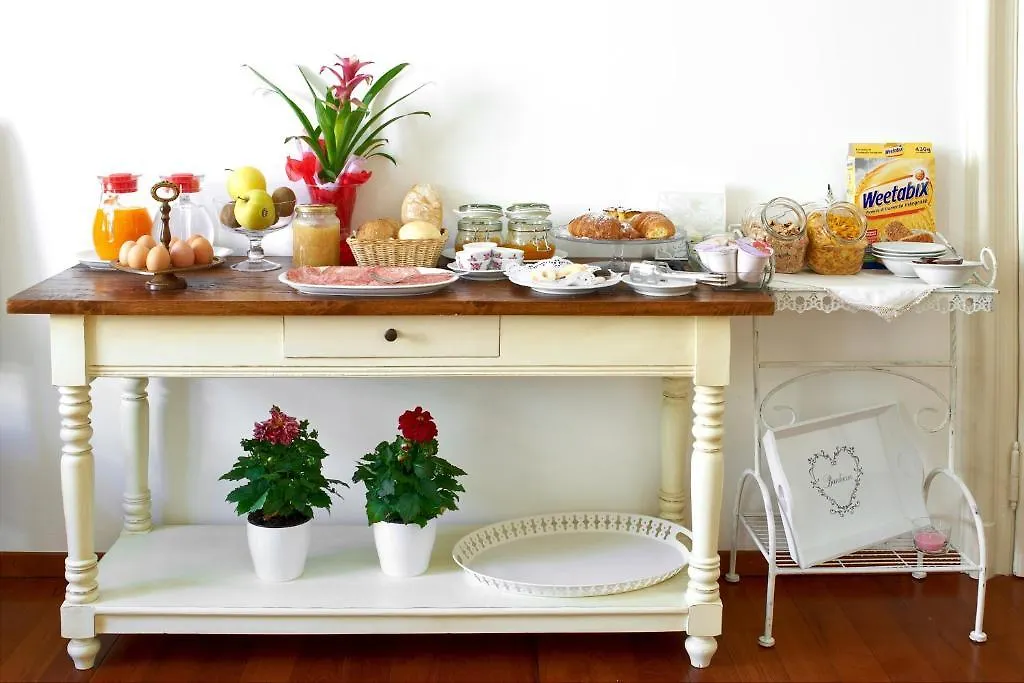 B&B Lamarmora18 Milan Italy