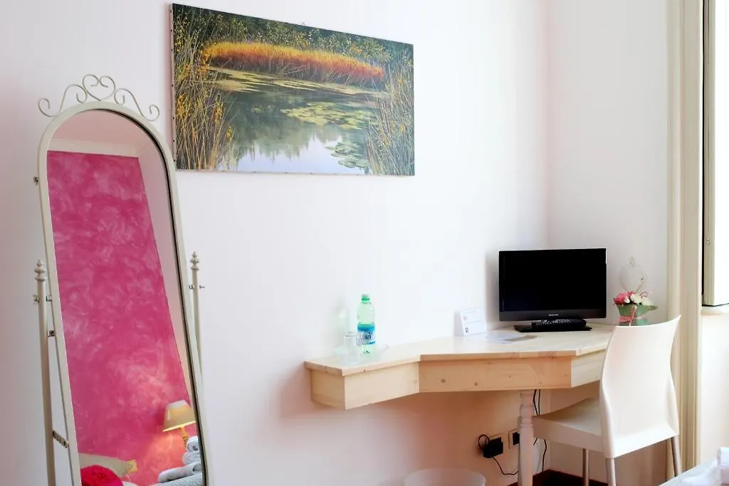 Bed & Breakfast B&B Lamarmora18 Milan